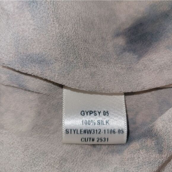 Revolve Silk Miyoshi Split Neck Gypsy Longsleeve Top Ink Gypsy 05 Small - Picture 13 of 15